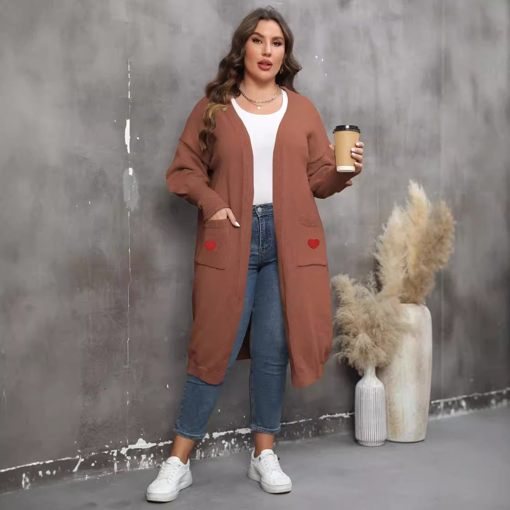 Cardigan mi-long tissé Love pour femme, grande taille, à double poche et manches lanternes