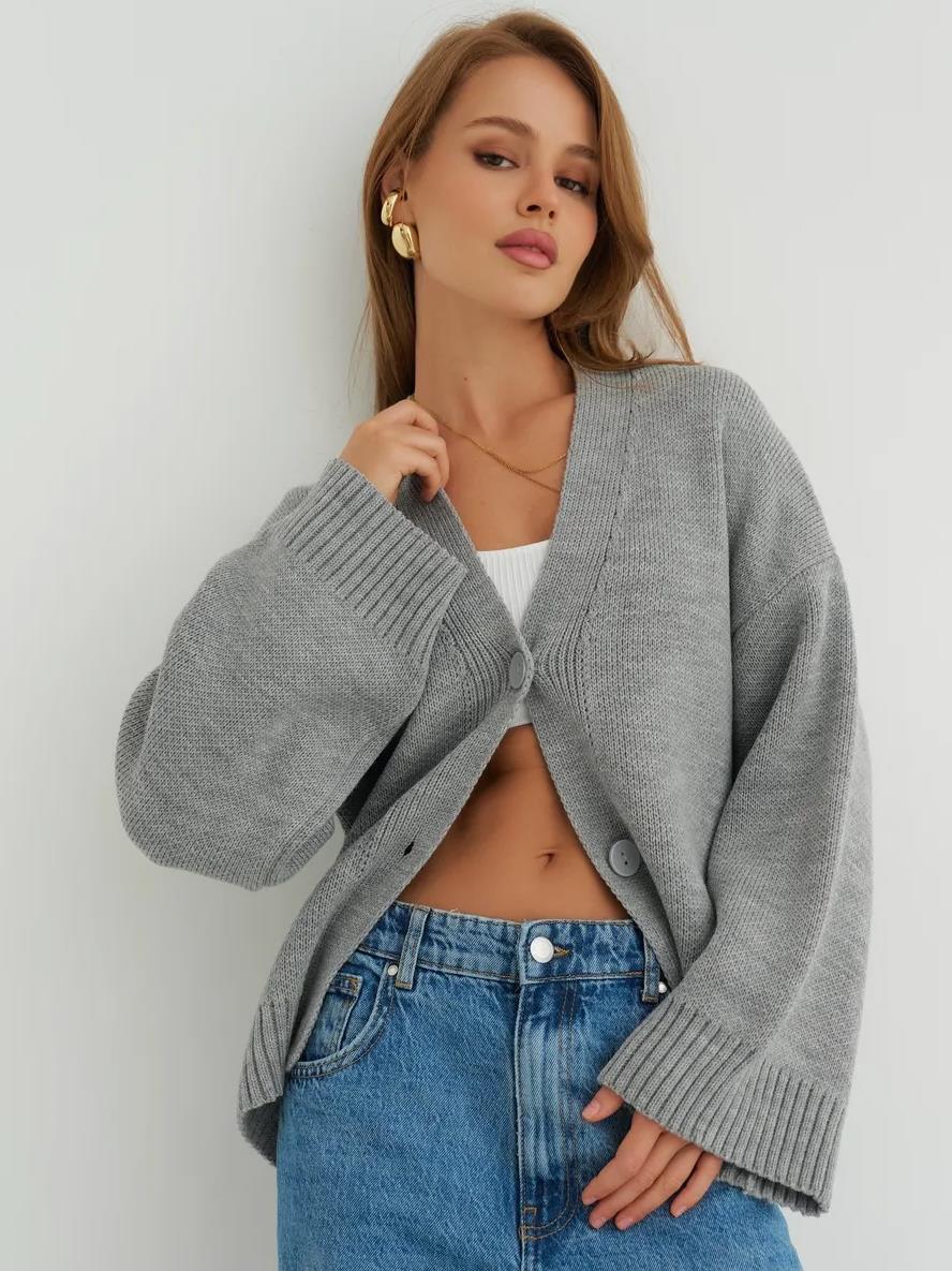 Cardigan en tricot épais et manteau ample
