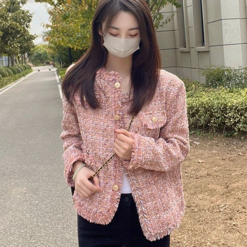 Manteau court pour femme au design tendance