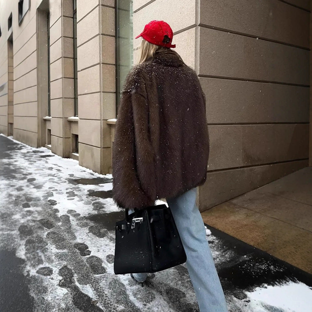 Manteau en fausse fourrure à revers tendance et chaud