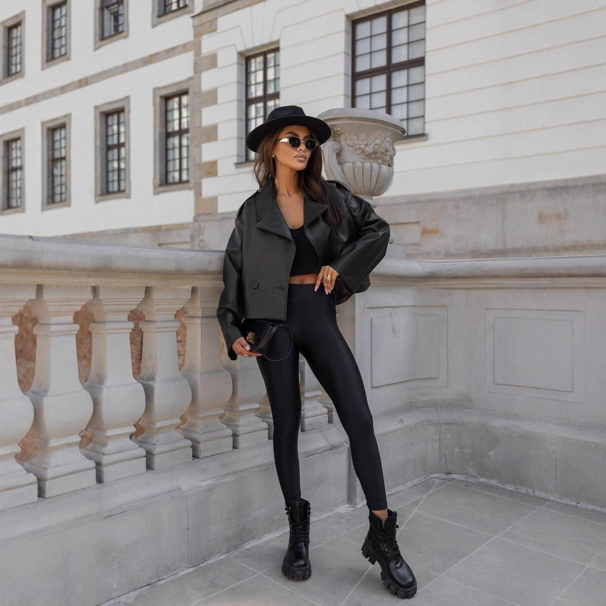 Veste en cuir rétro pour femme